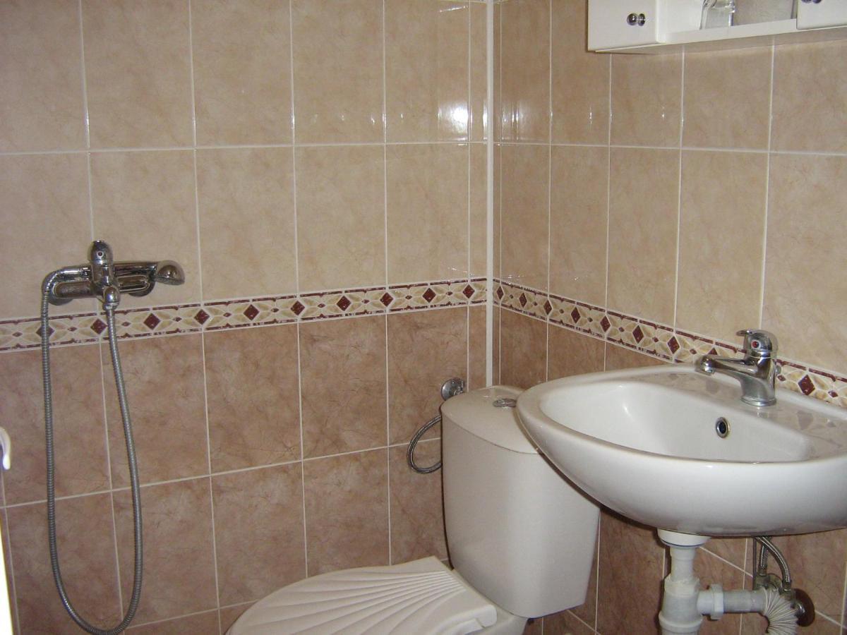 Hotel Maritsa Lyubimets Ngoại thất bức ảnh