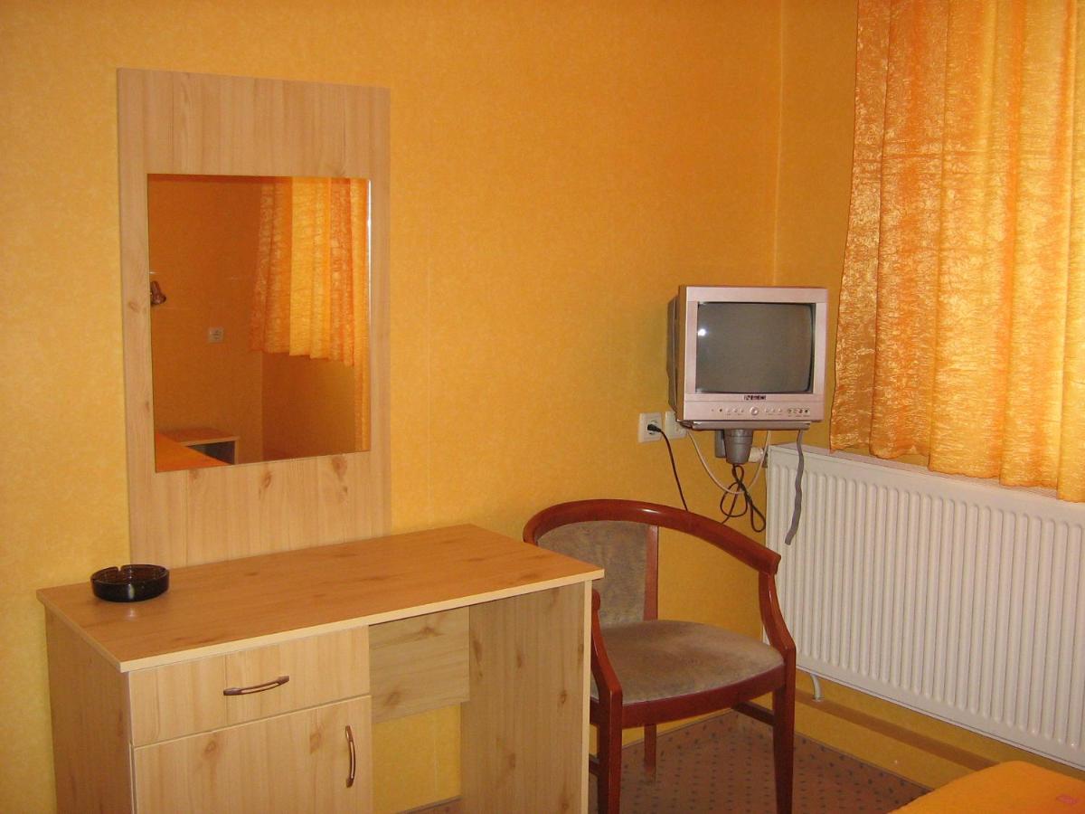 Hotel Maritsa Lyubimets Ngoại thất bức ảnh
