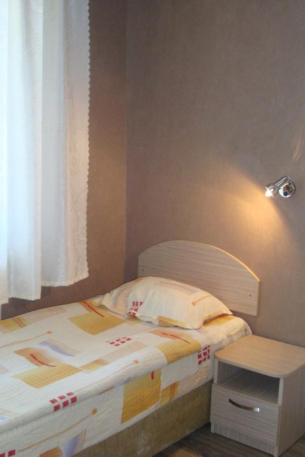 Hotel Maritsa Lyubimets Ngoại thất bức ảnh